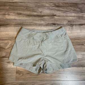 MPG Sport Women's Athletic Running Shorts with Back Zipper Pocket Size Small